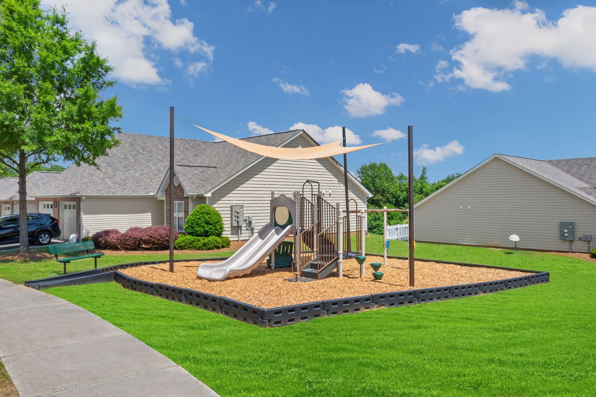 Outdoor Playground | The Bellamy