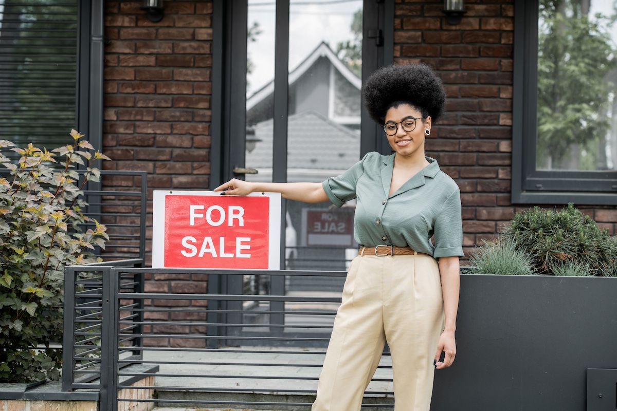 Face the Competition of Selling in the Mid-MO Real Estate Market With Adams Realty.