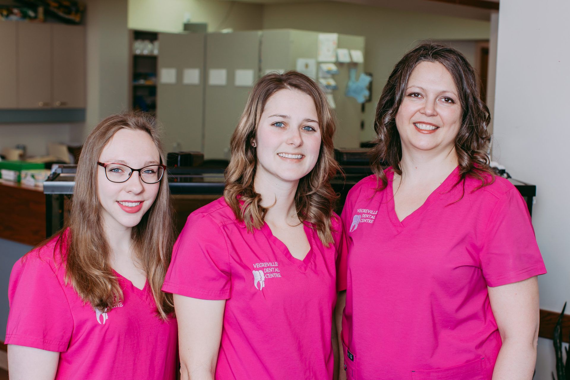 Meet Our Dentists & Dental Team | Photos of Our Team & Our Clinic