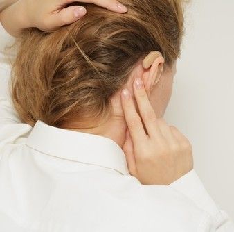 putting hearing aid