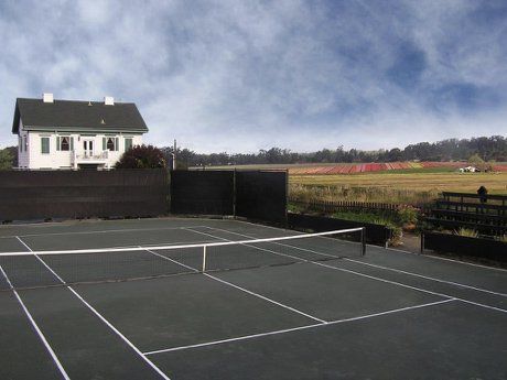 Tennis Courts at Flora Vista