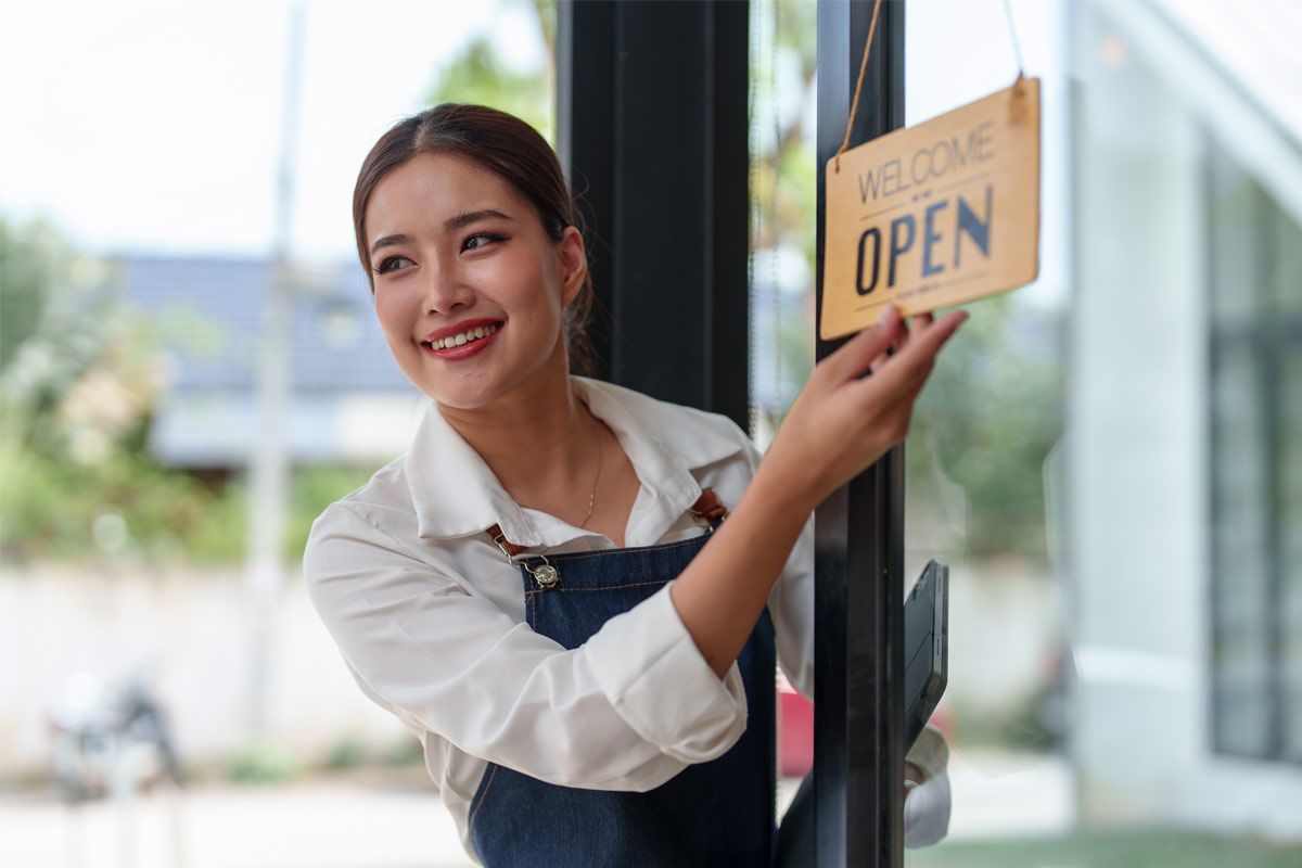 10-essential-tips-for-startup-founders-to-avoid-financial-pitfalls