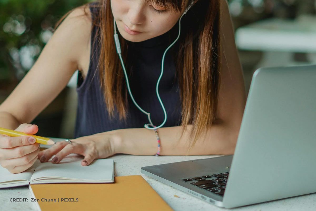 Quick Loans for Students: Funding Unexpected College Costs