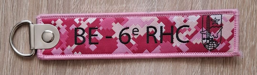 Porte cle flamme pour l'octobre rose