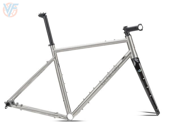 Genesis cycles are perfect for anyone looking for a hybrid of on and off-road that is comfortable on all day journeys on tarmac or gravel. velo fixers adventure bicycles dealers