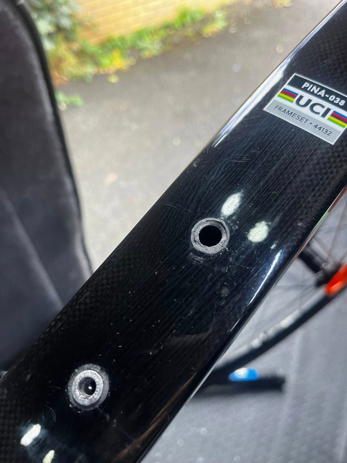https://www.halfords.com/bikes/services/halfords-bike-repairs.html , rethread hole bicycle velofixers 