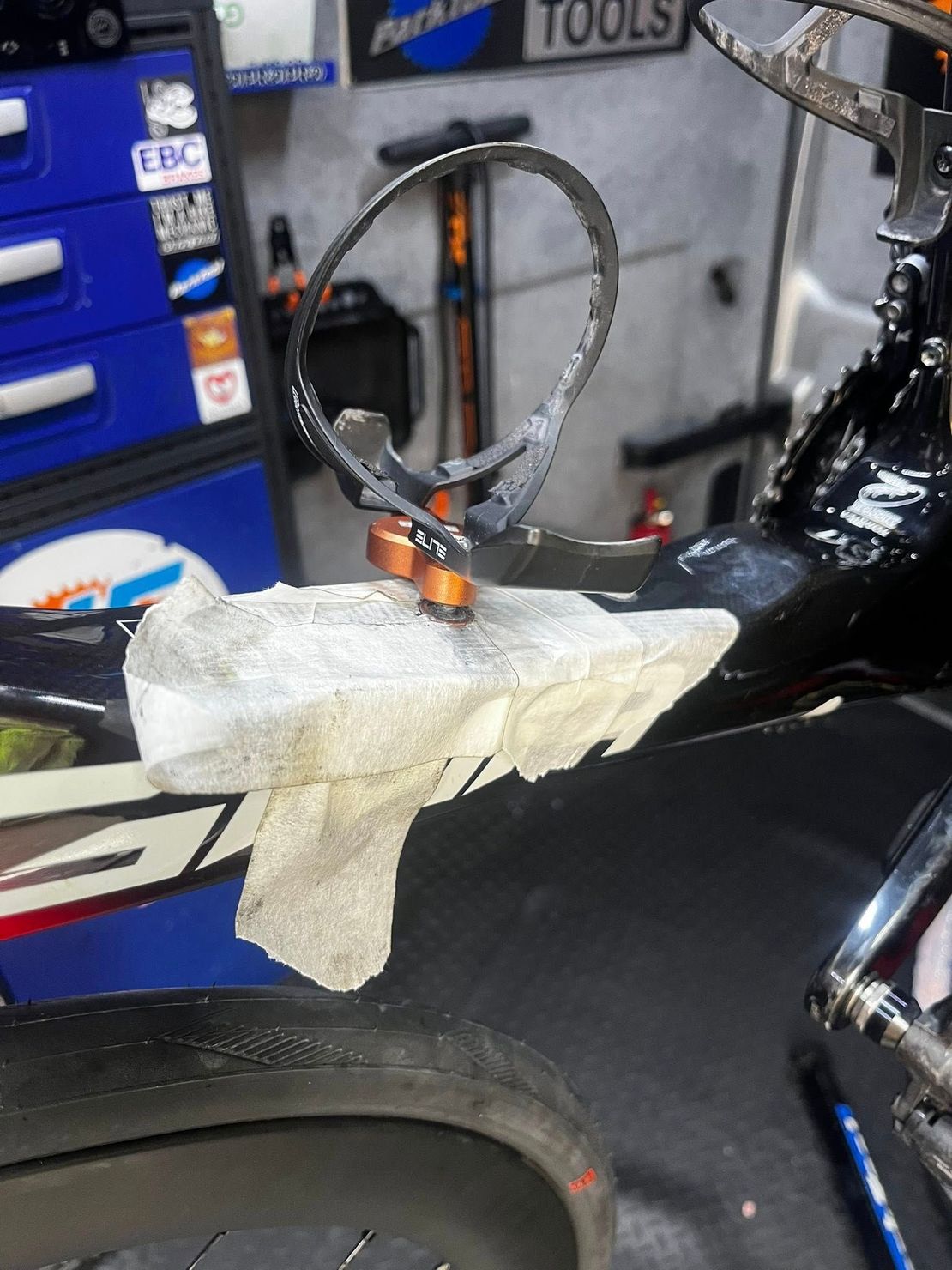https://www.halfords.com/bikes/services/halfords-bike-repairs.html , rethread hole bicycle velofixers 