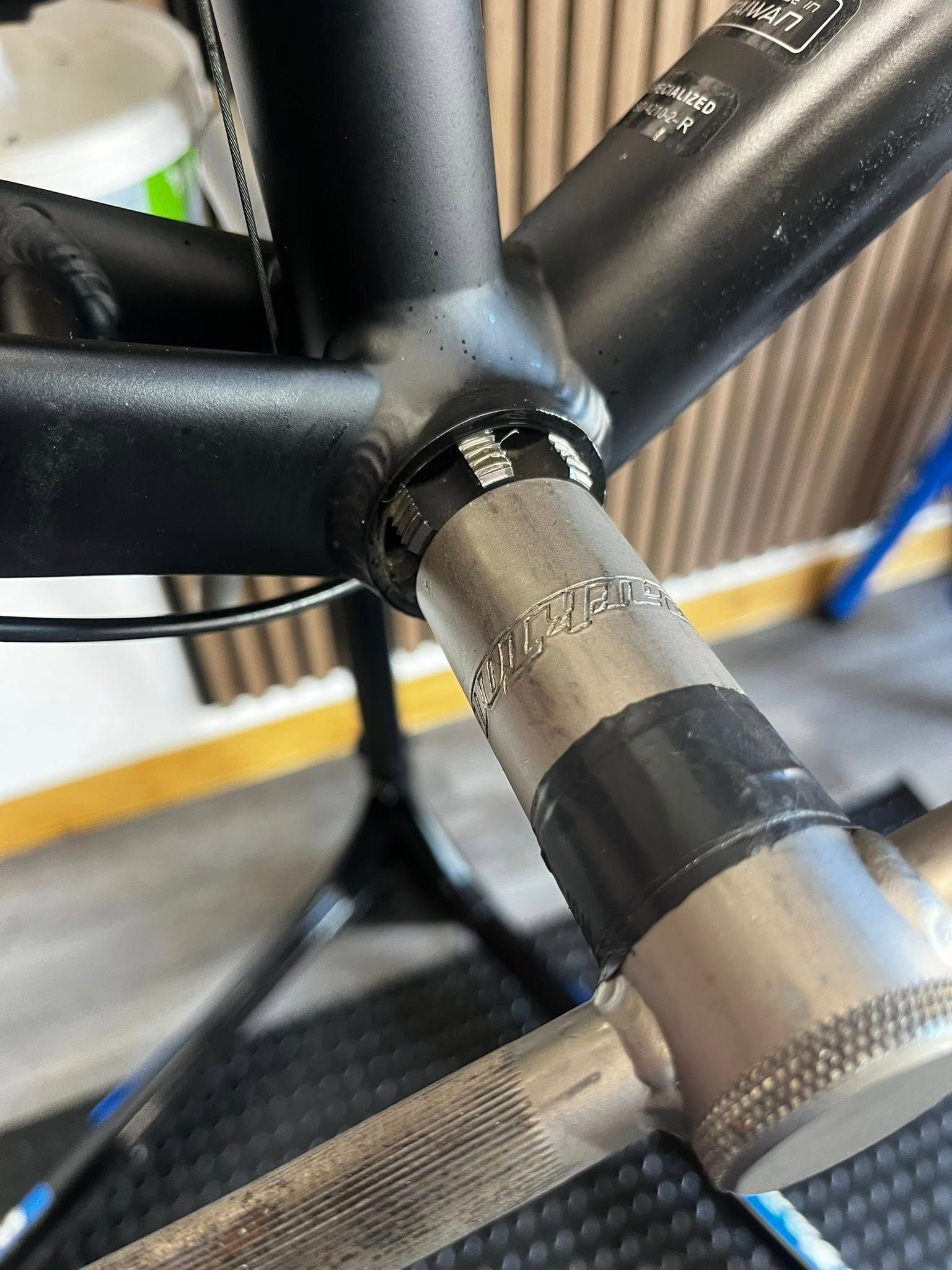bottom bracket extraction and clean