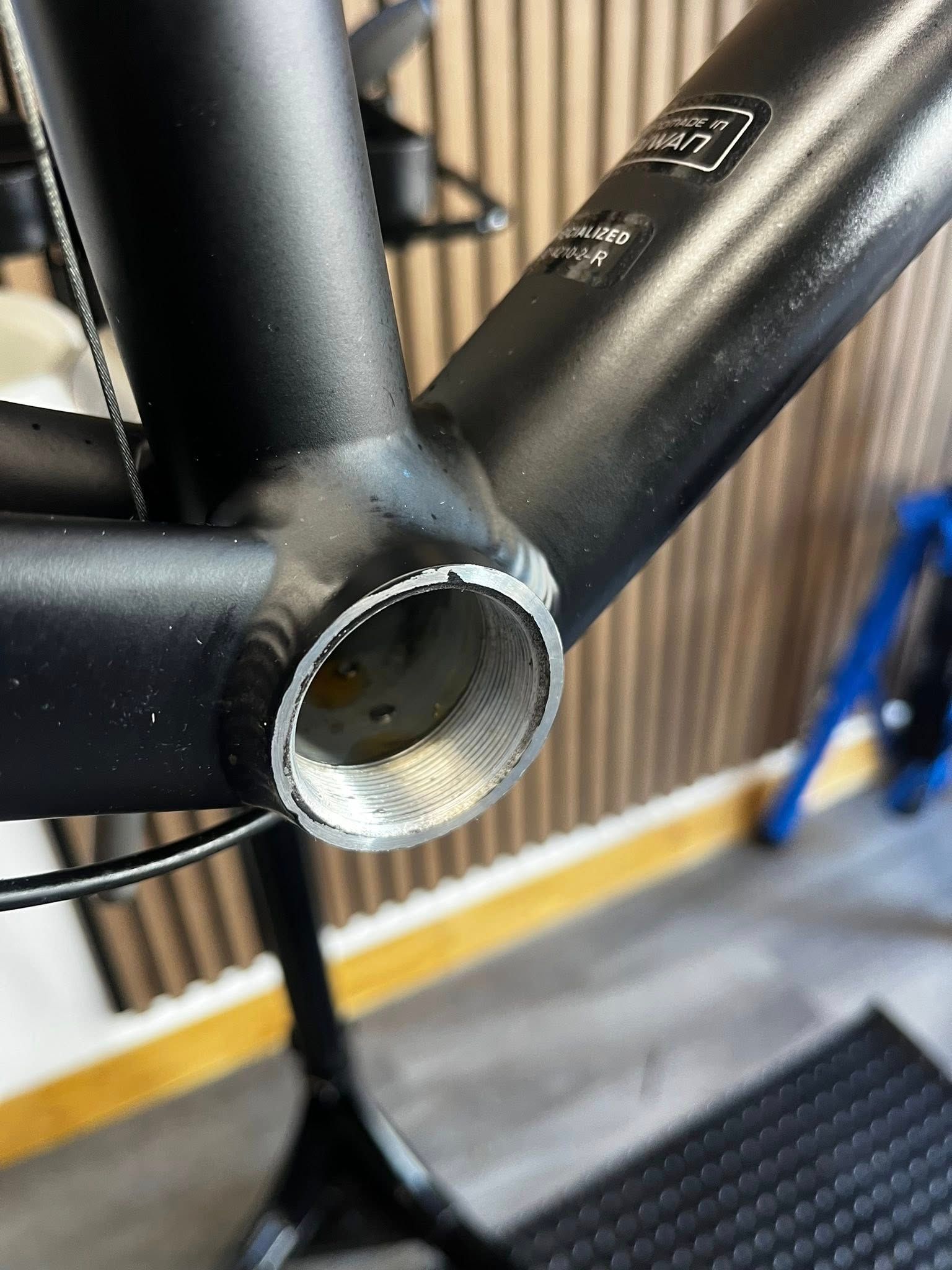 bottom bracket extraction and clean