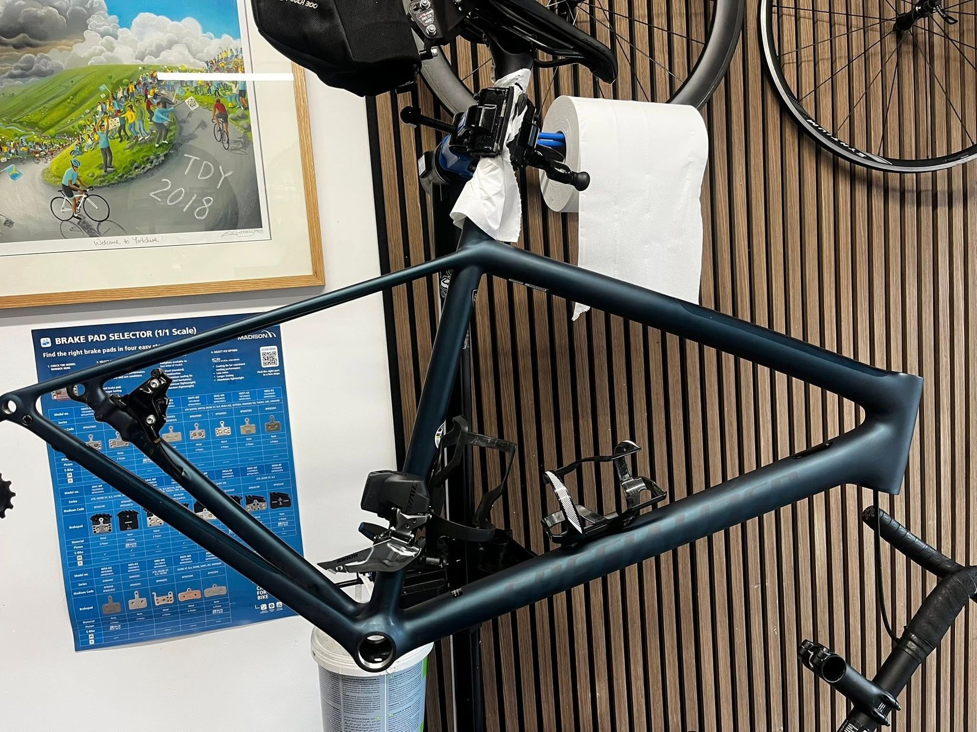 Velo fixers workshop  Unit 3 Clothier St, Willenhall WV13 1BE 07985 703973 cycle repairs 