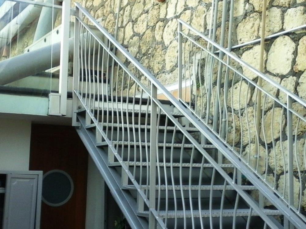 scalinata in ferro