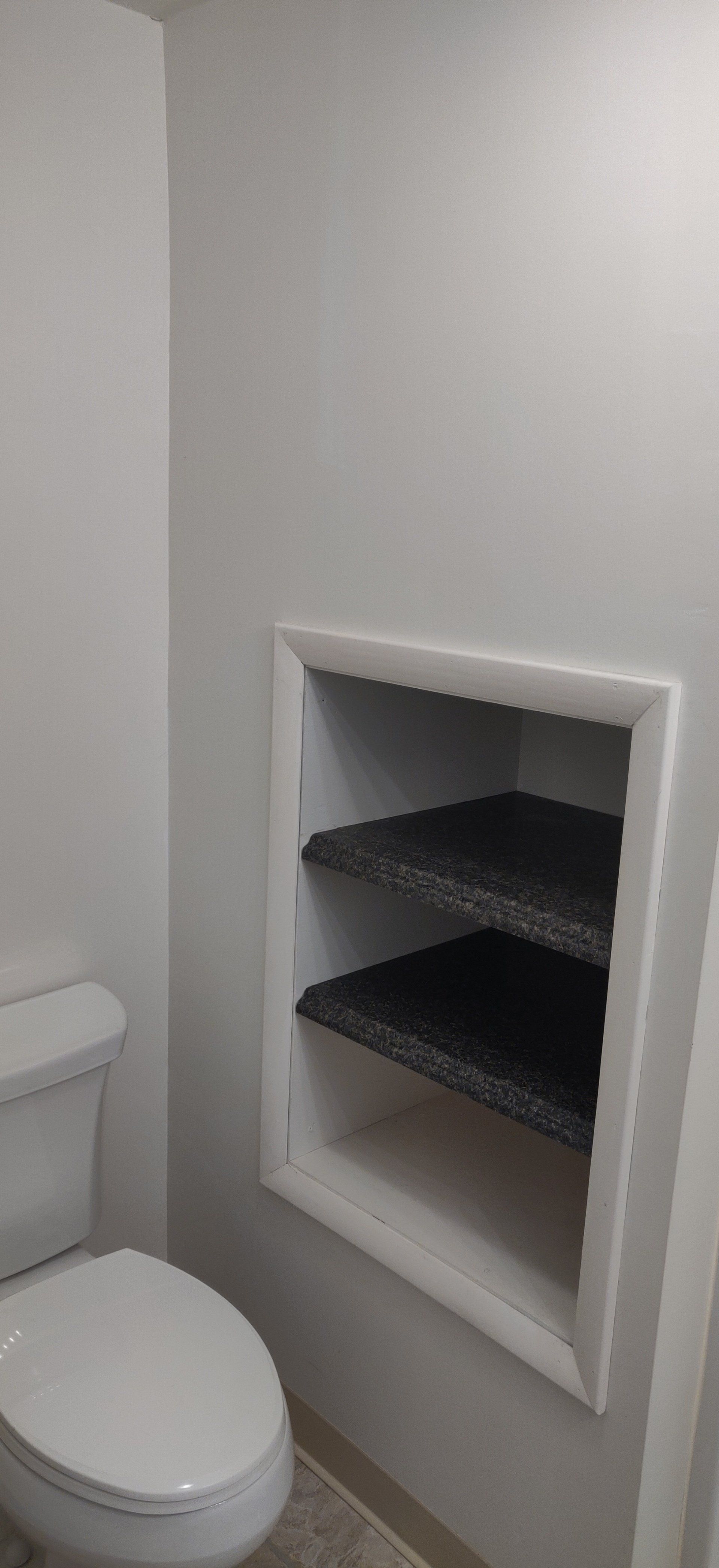 239 E Main-St Shiremanstown Apt A Bathroom Photo #3