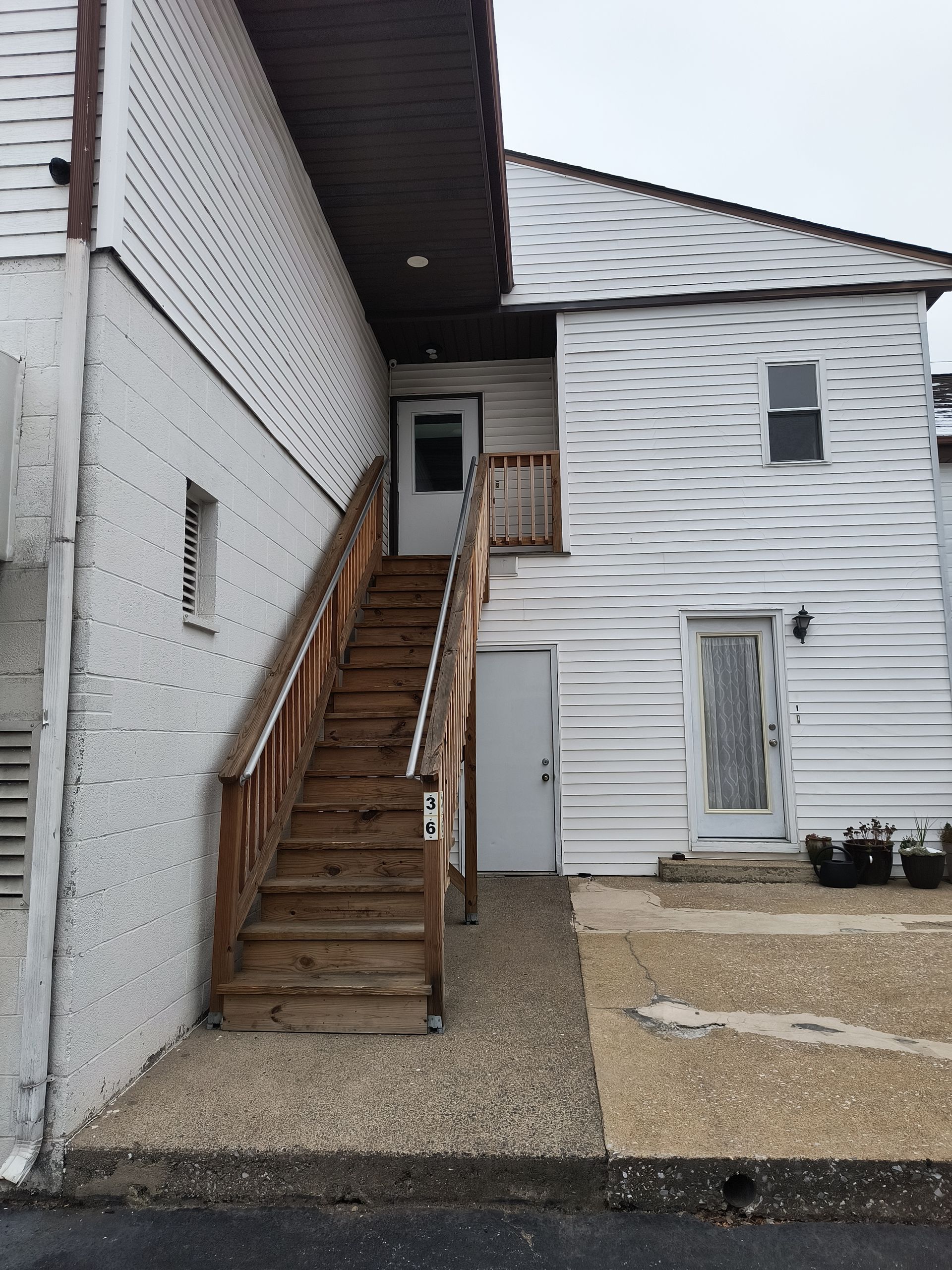 235 E Main-St Shiremanstown Apt 6 Photo #1