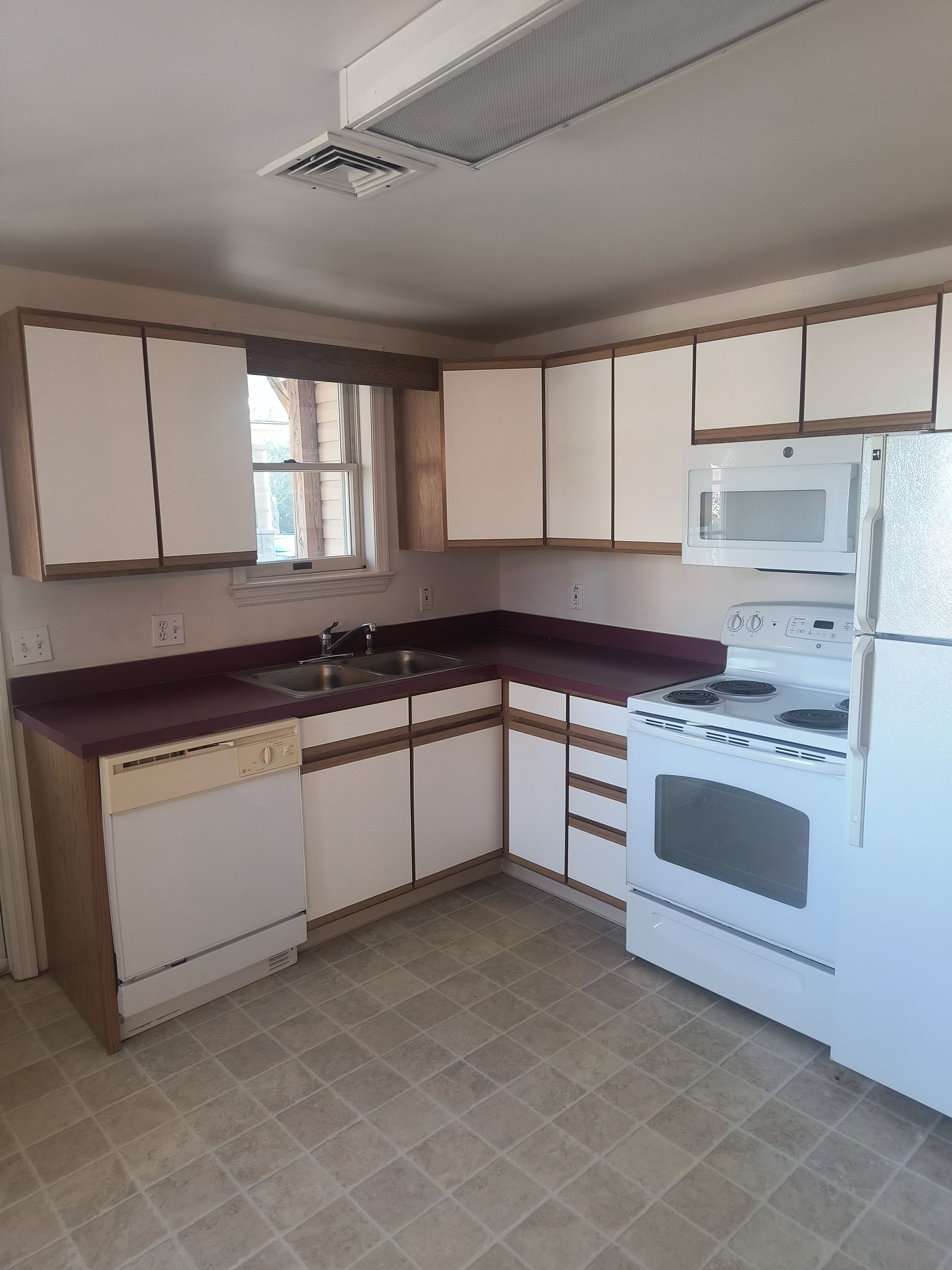 243 E Main-St Shiremanstown Apt 3 Bathroom Photo #1