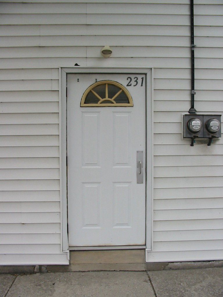 231 E Main-St Shiremanstown Apt 5 Entrance 3