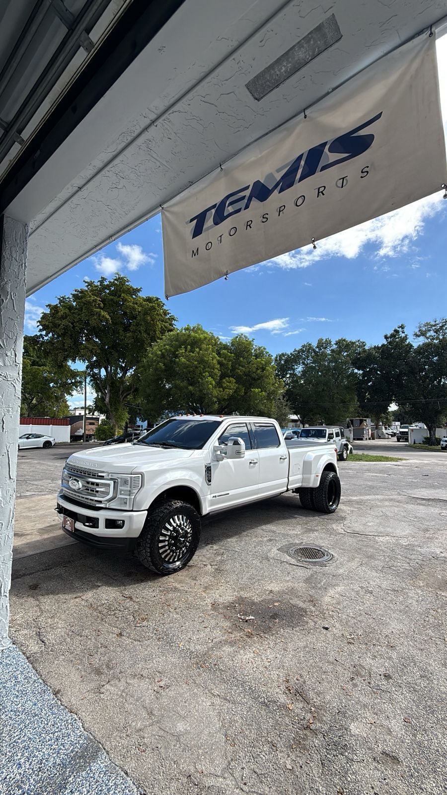 Auto Repair Shop Gallery Image | Temis Motorsports