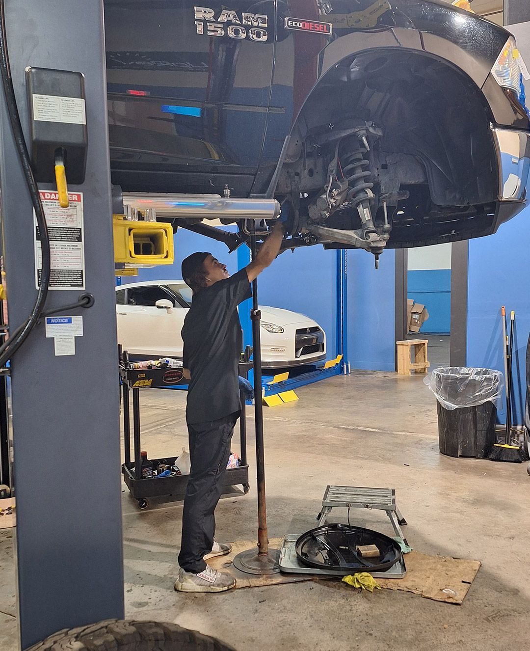 Auto Repair Shop Gallery Image | Temis Motorsports