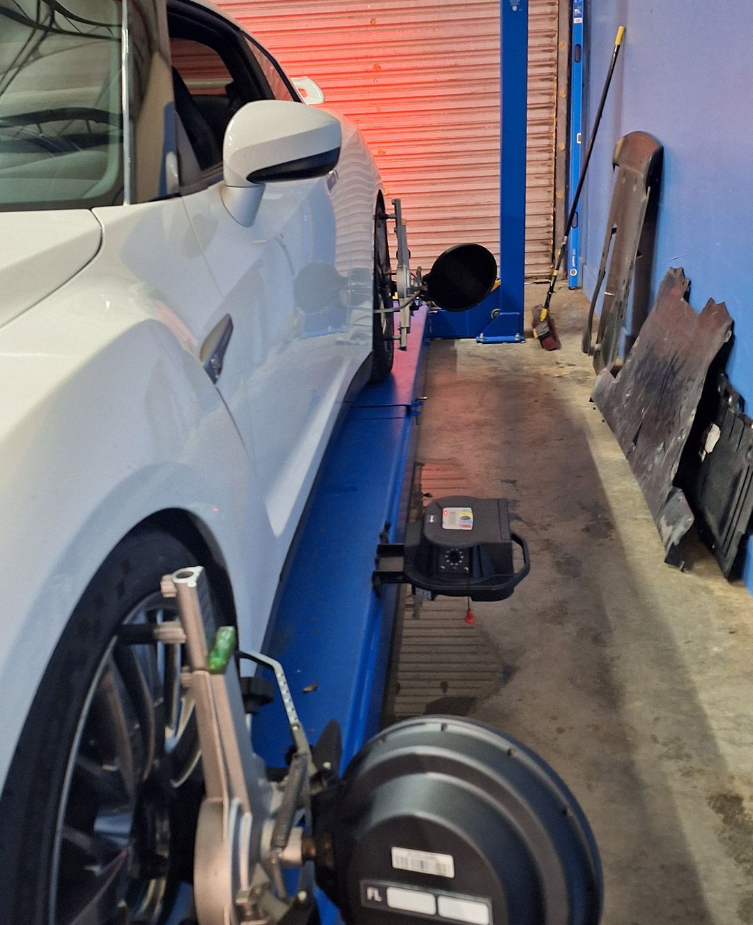 Auto Repair Shop Gallery Image | Temis Motorsports