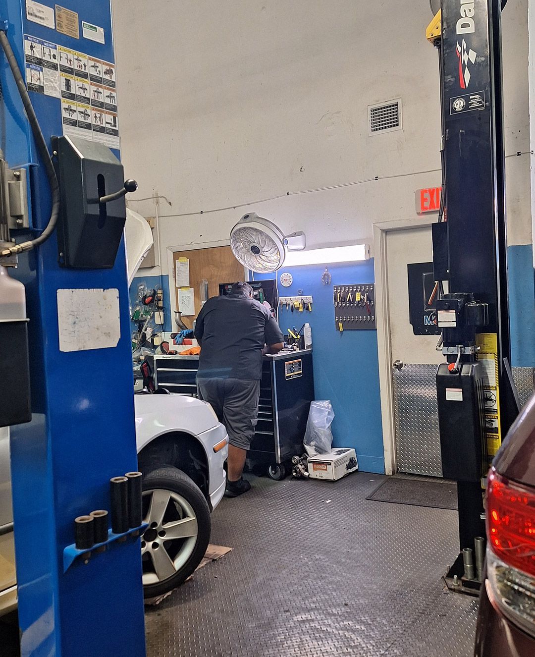 Auto Repair Shop Gallery Image | Temis Motorsports