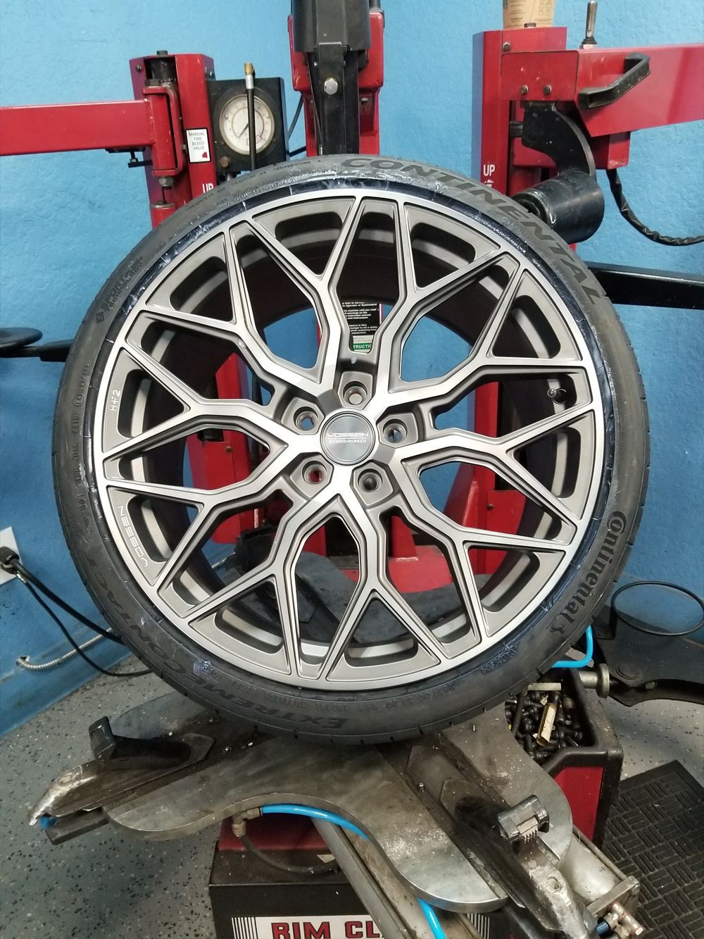 Auto Repair Shop Gallery Image | Temis Motorsports