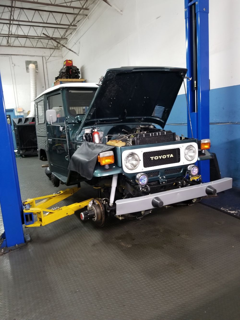 Auto Repair Shop Gallery Image | Temis Motorsports