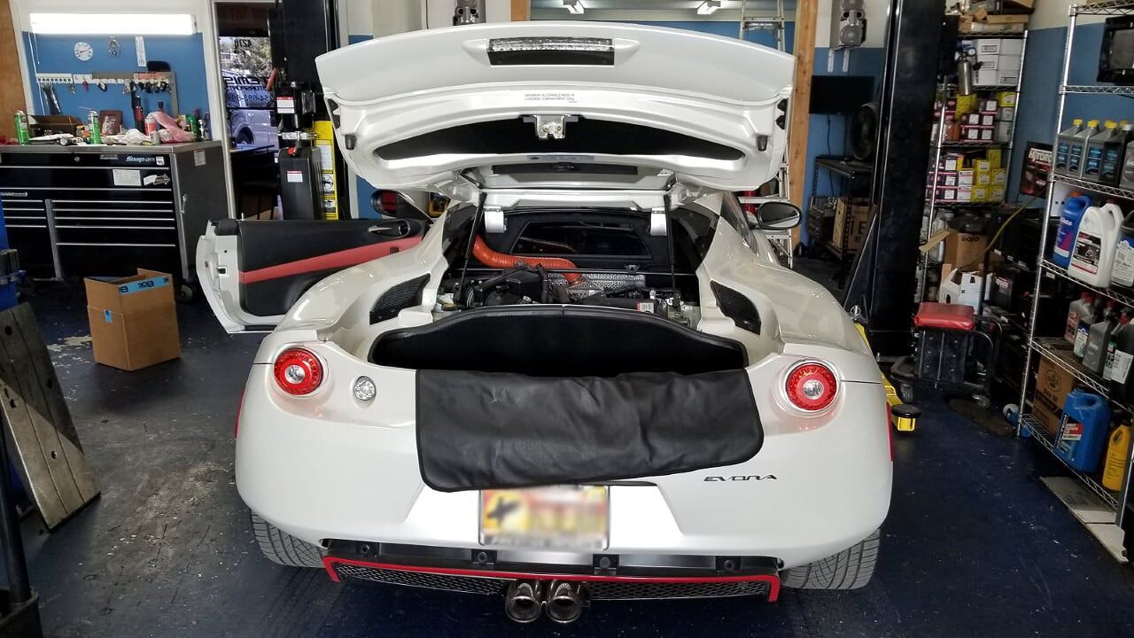 Auto Repair Shop Gallery Image | Temis Motorsports