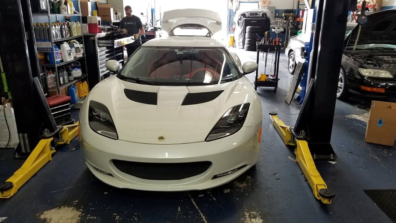 Auto Repair Shop Gallery Image | Temis Motorsports