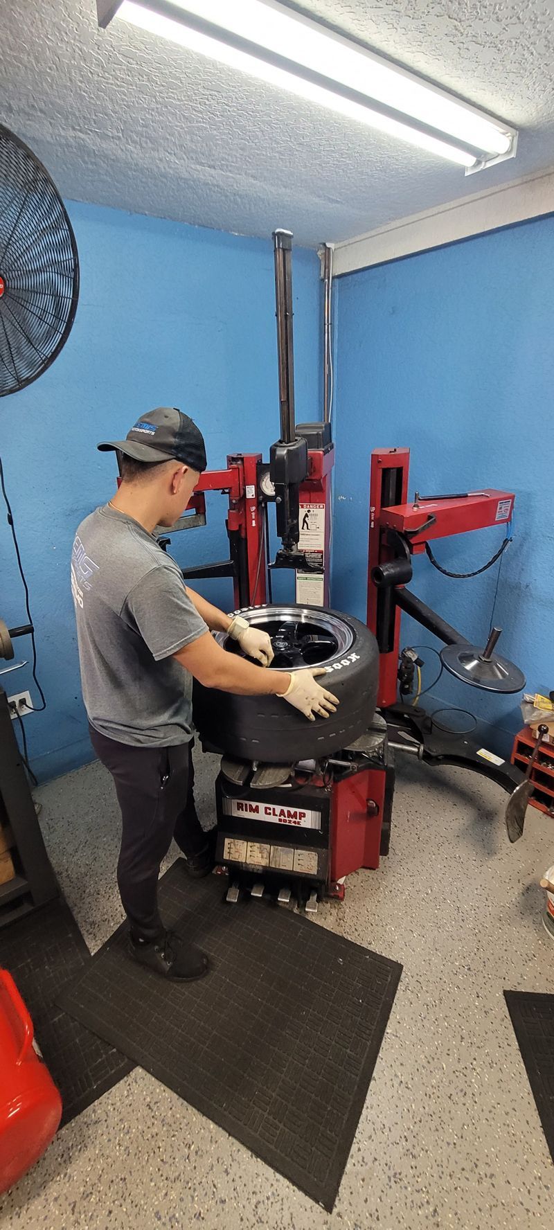 Auto Repair Shop Gallery Image | Temis Motorsports