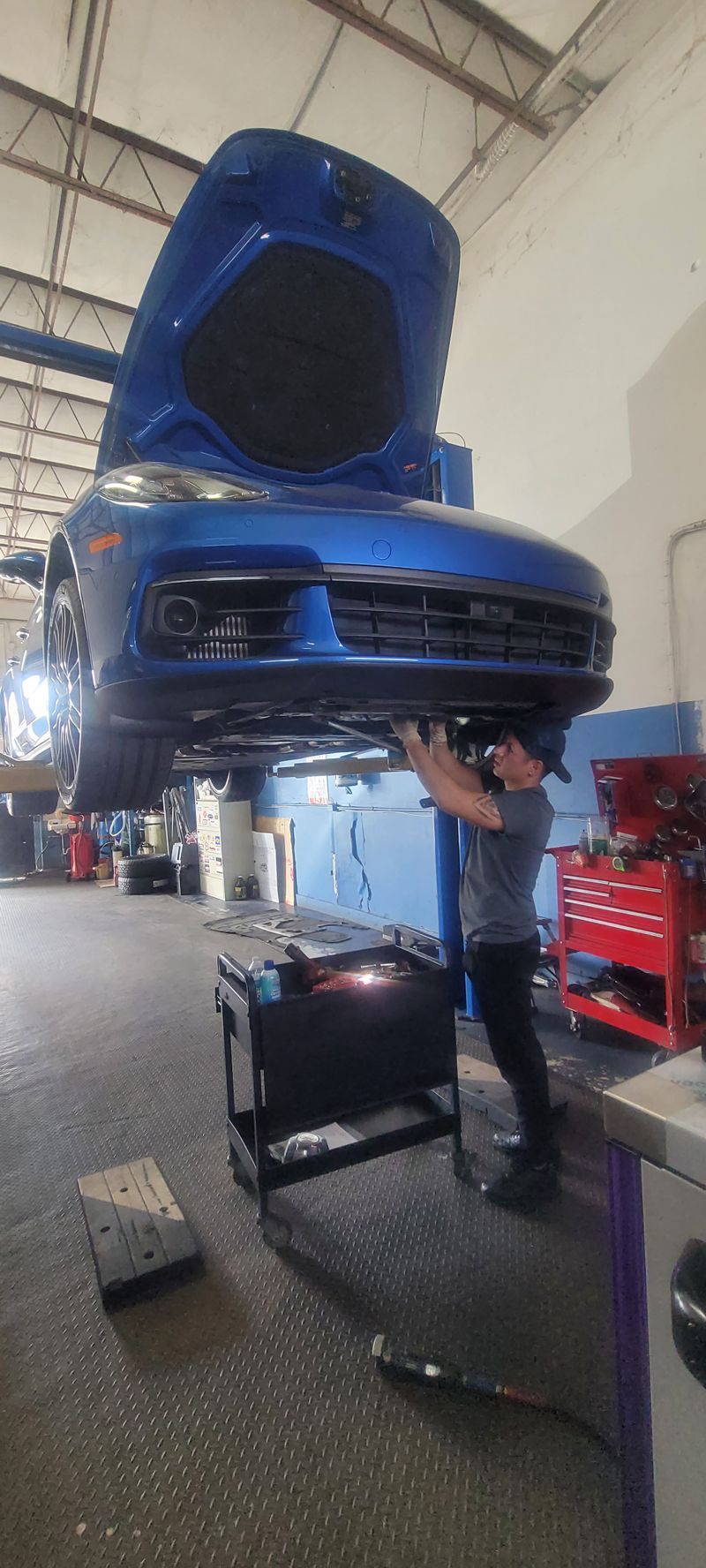 Auto Repair Shop Gallery Image | Temis Motorsports