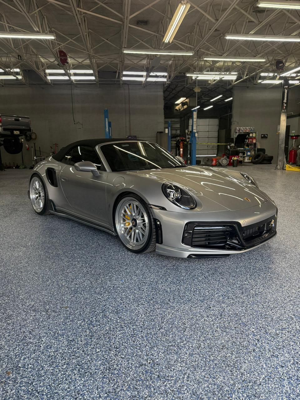 Auto Repair Shop Gallery Image | Temis Motorsports