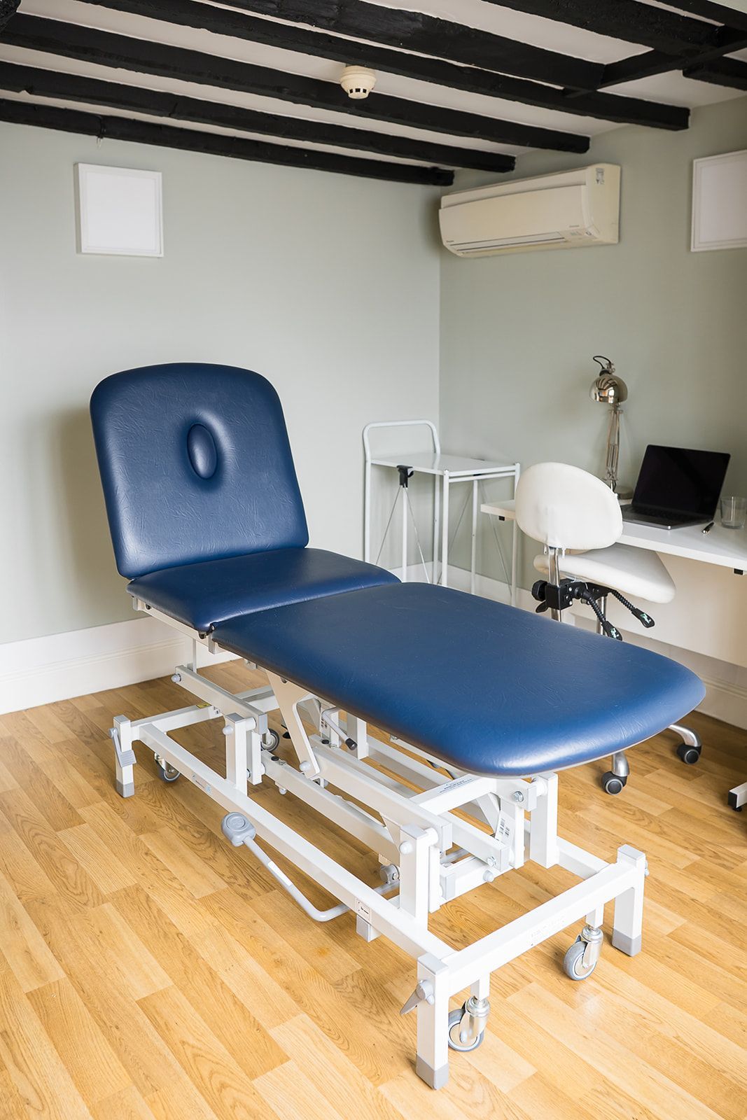 Consulting rooms to rent