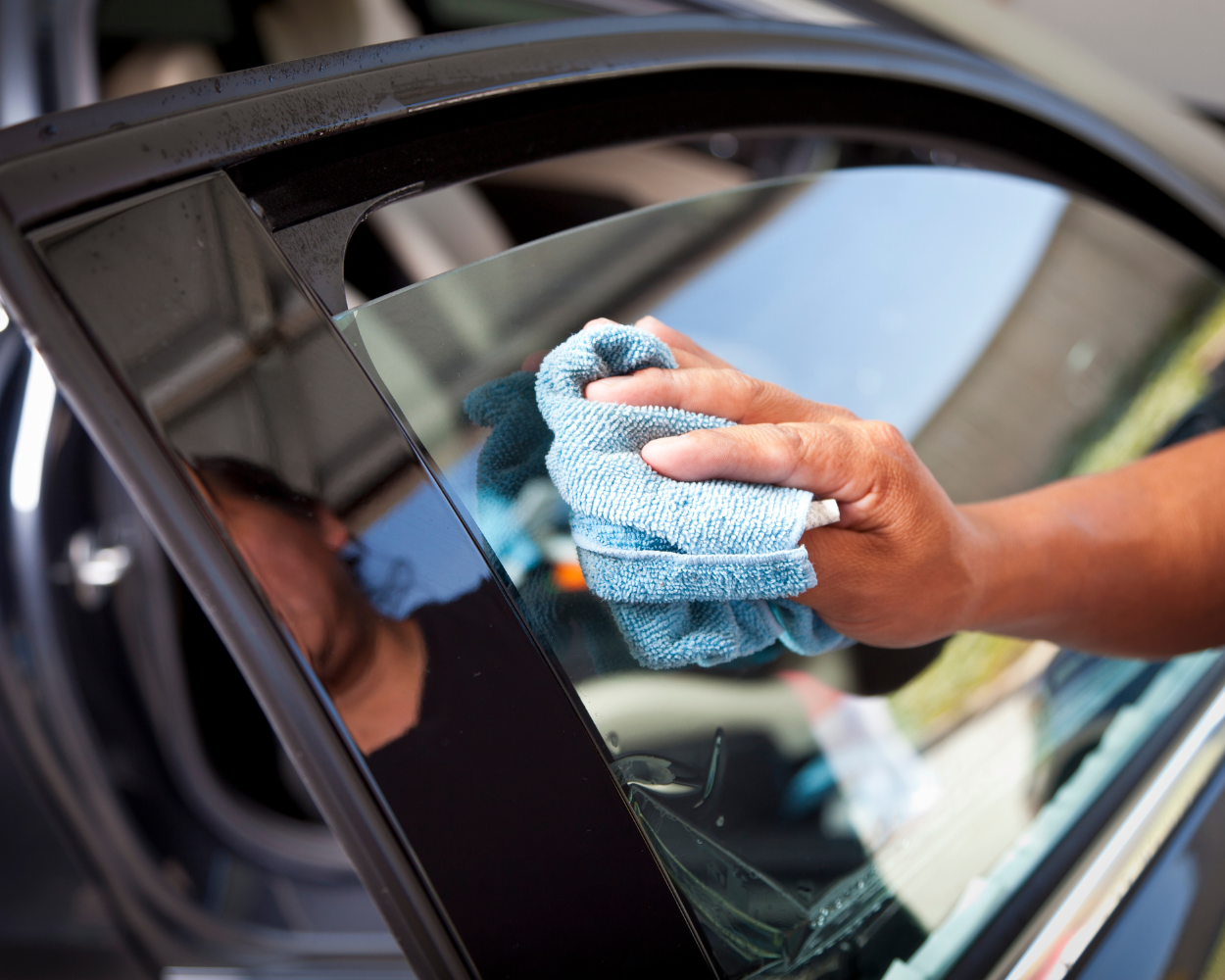 professional vehicle window tinting service in Erie, PA