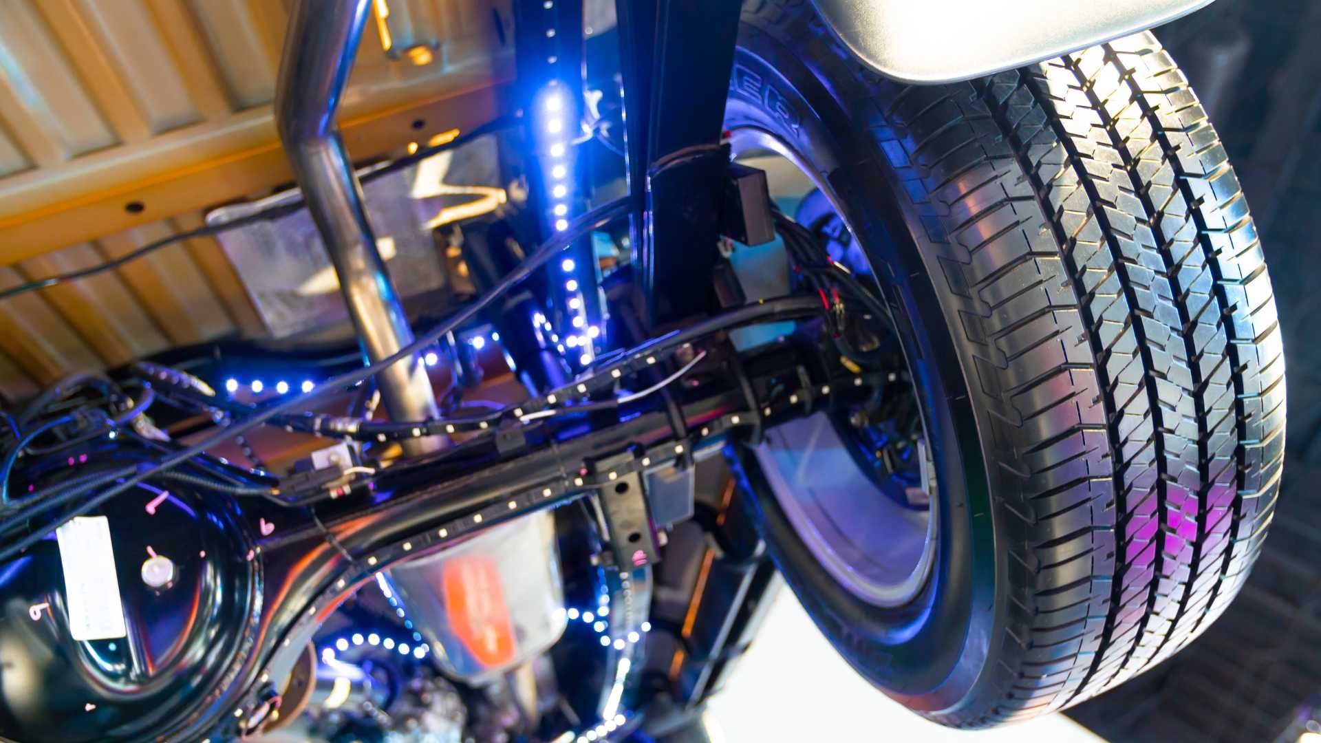 a car's drivetrain with led lights