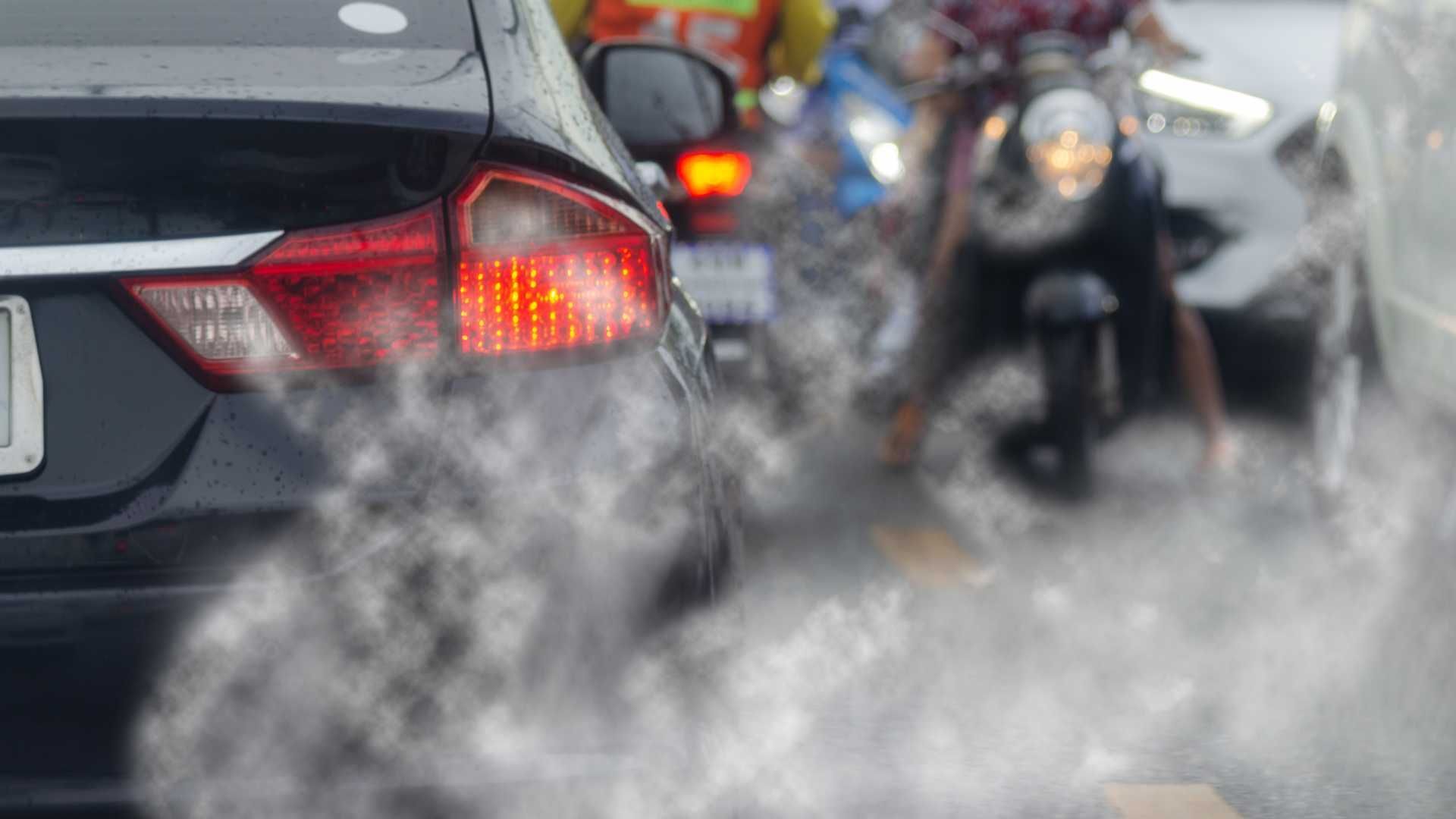 a car's emissions in traffic