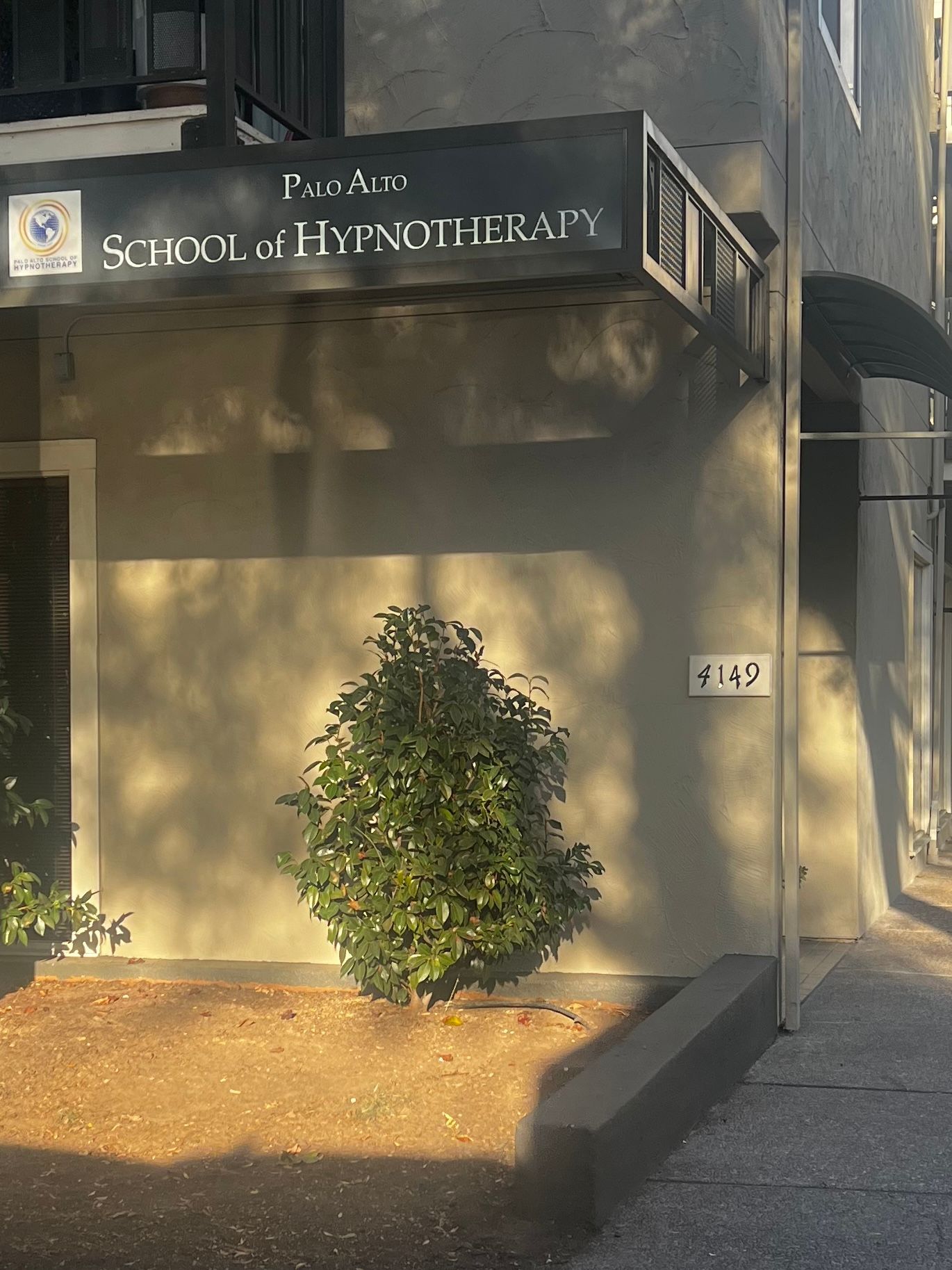 Palo Alto School of Hypnotherapy Guided Empathy Meridian Tapping