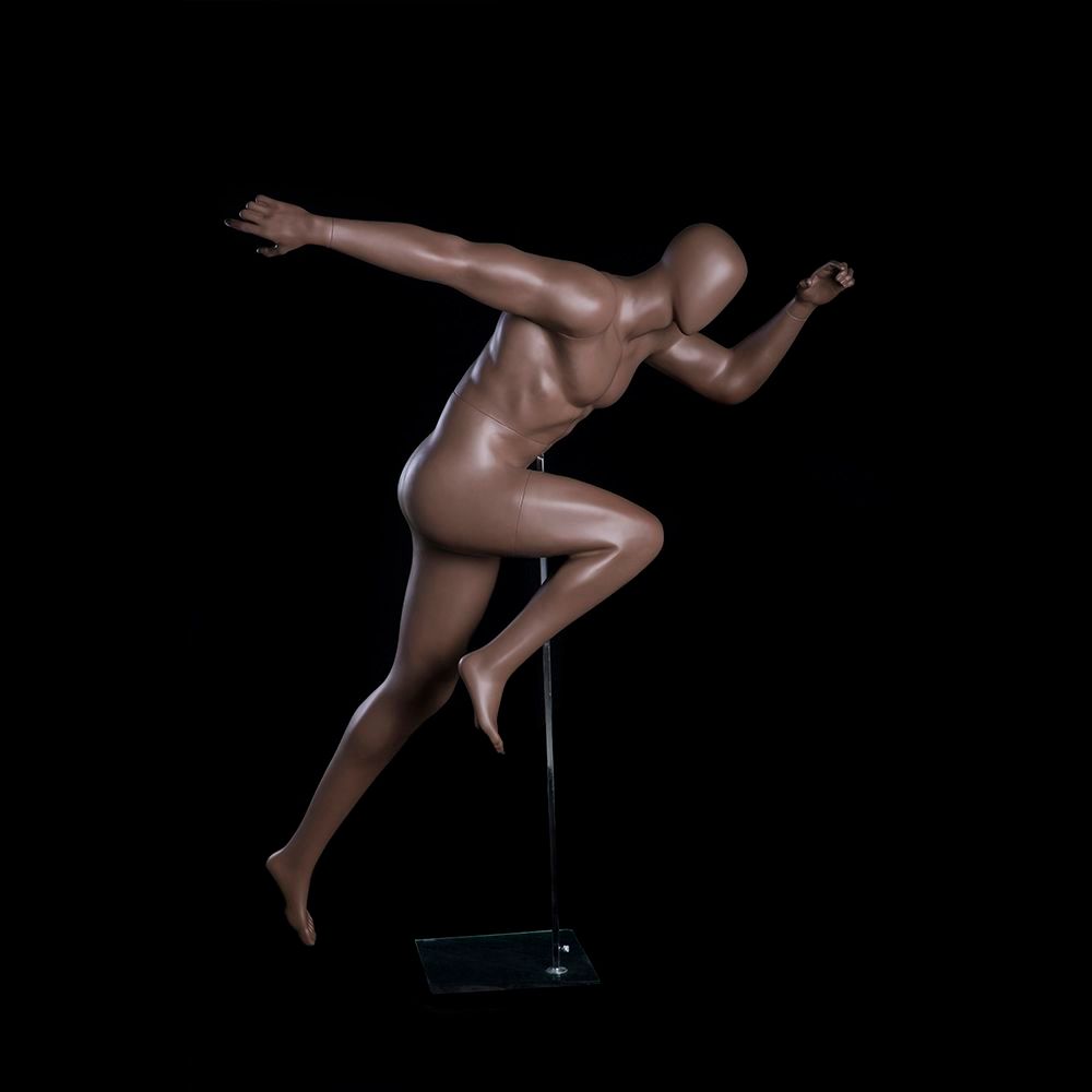 PB-3 Maniqui Masculino con cabeza abstracta, color gris oscuro
Precio: 340€