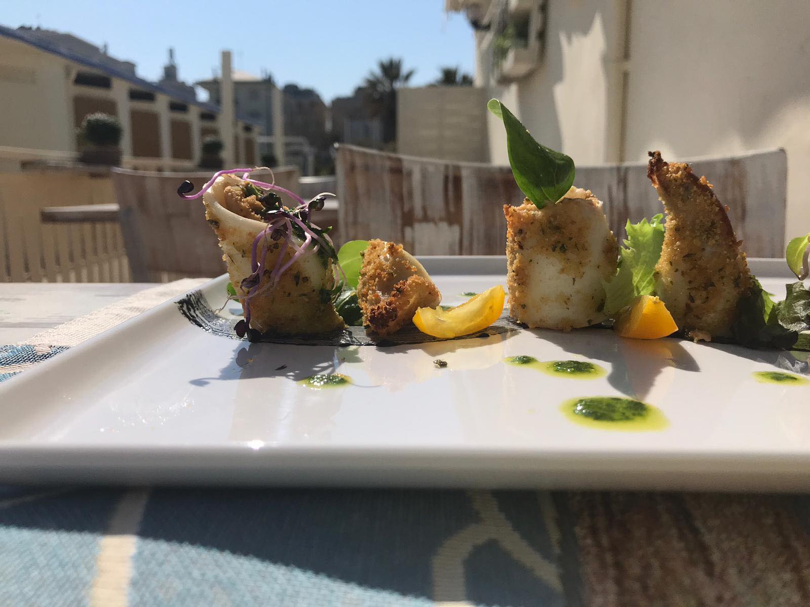 ristorante di pesce sul mare