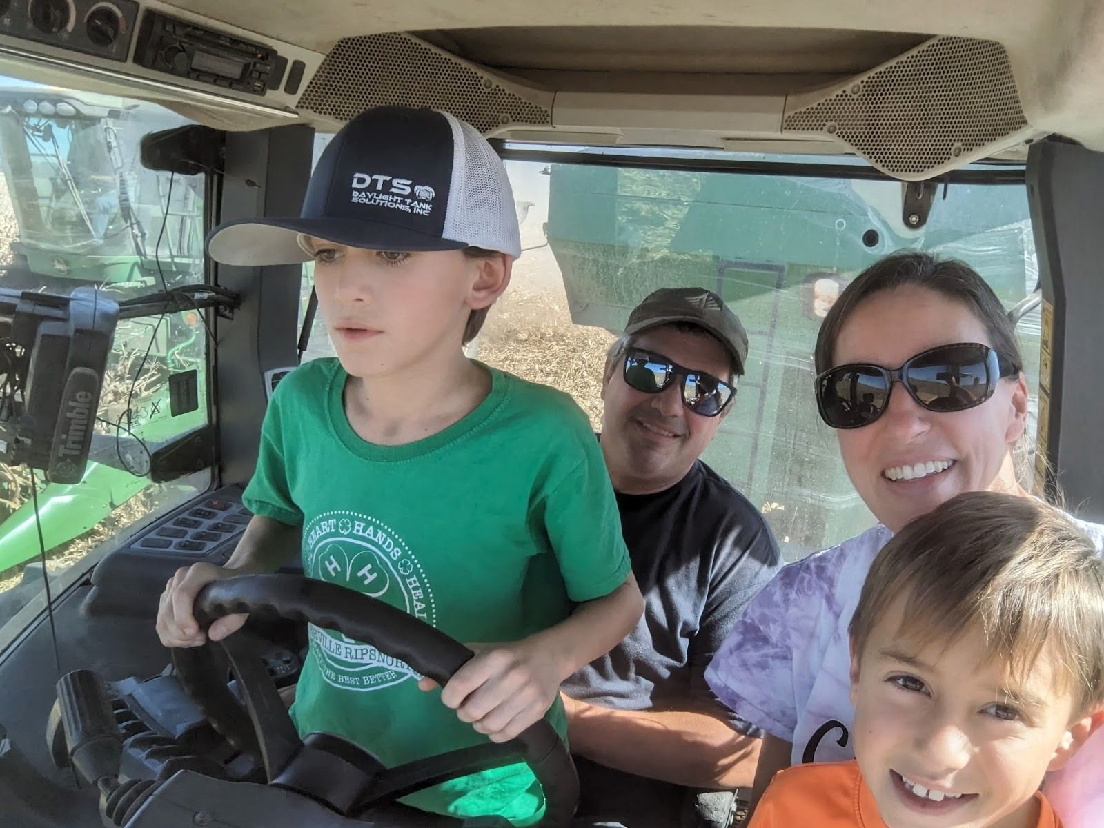 Braden, Bryan, Suzy, and Brett Tomm