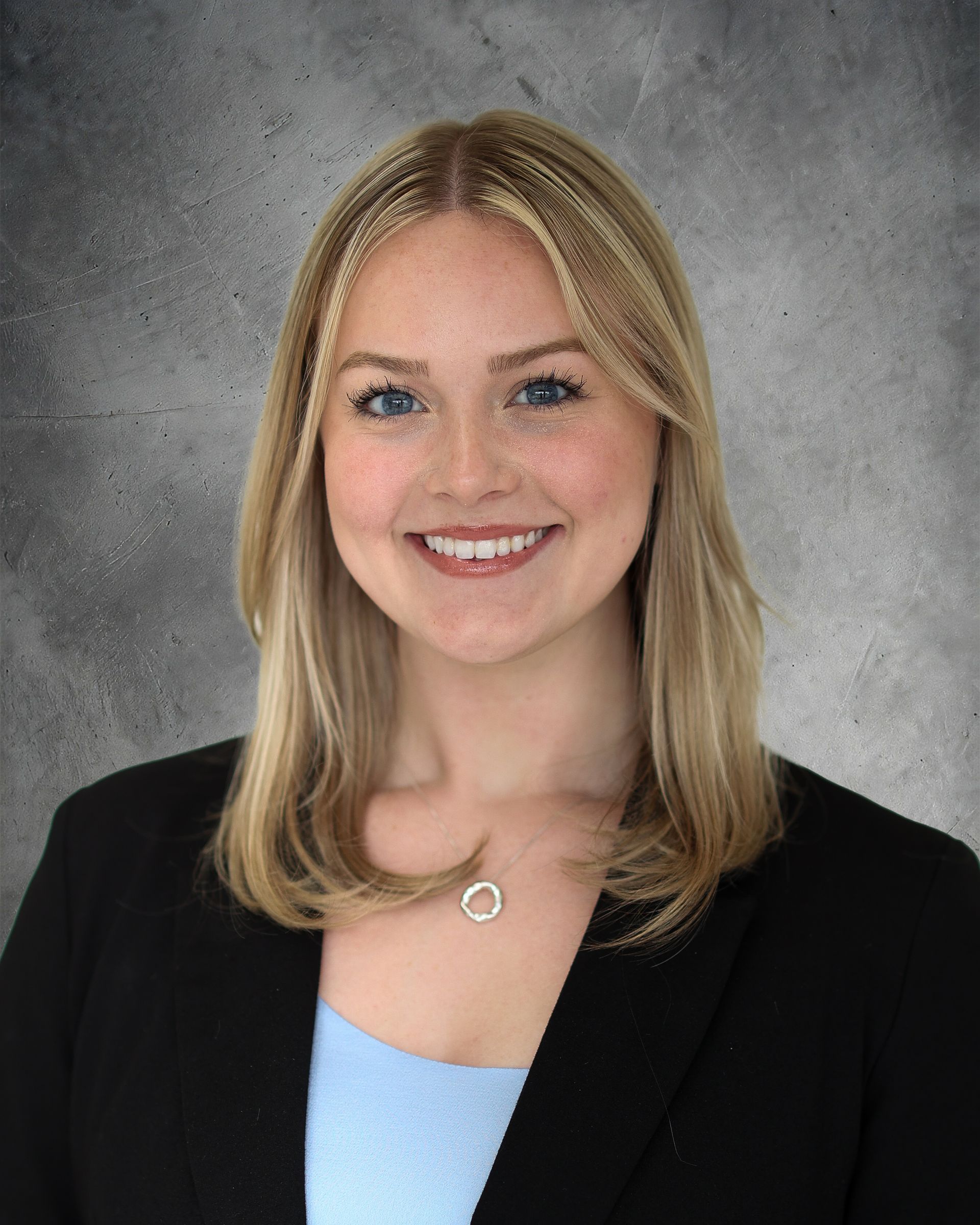 Lyndi Allen headshot