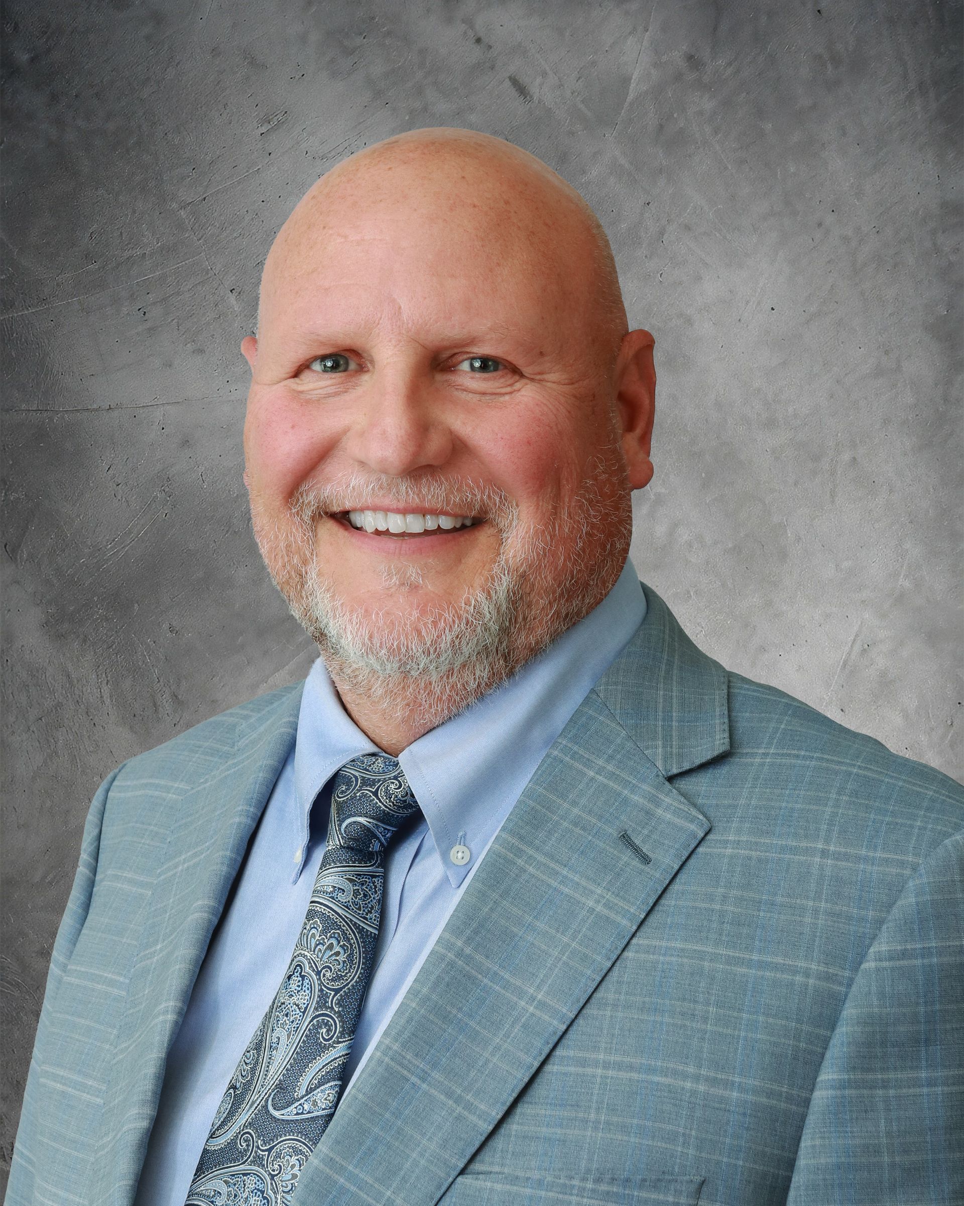 headshot of Shane Gray