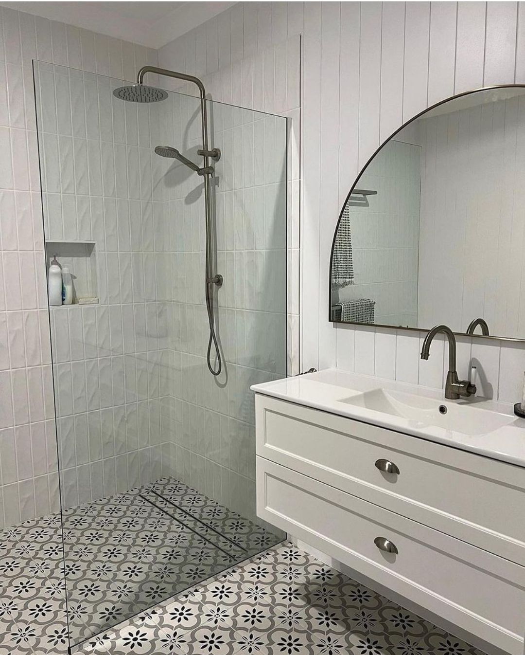 Bathroom walls tiles | Gold Coast