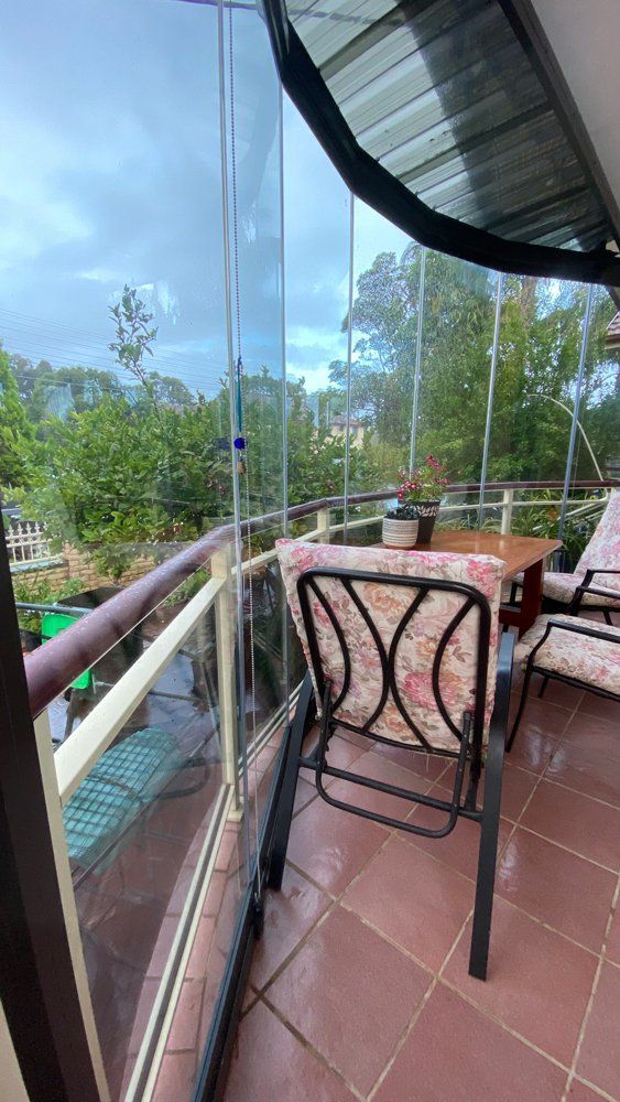 Close-Up on Glass — Smithfield, ACT — European Glazing Pty Limited