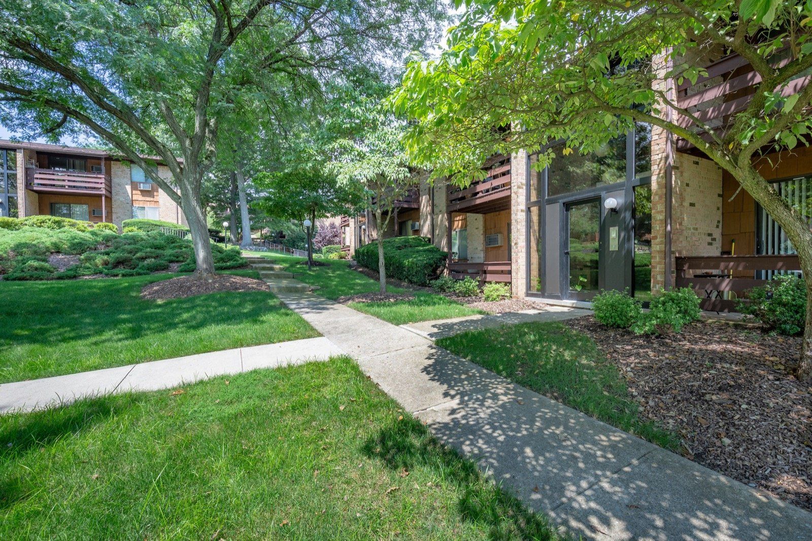 Rustic ridge apartments