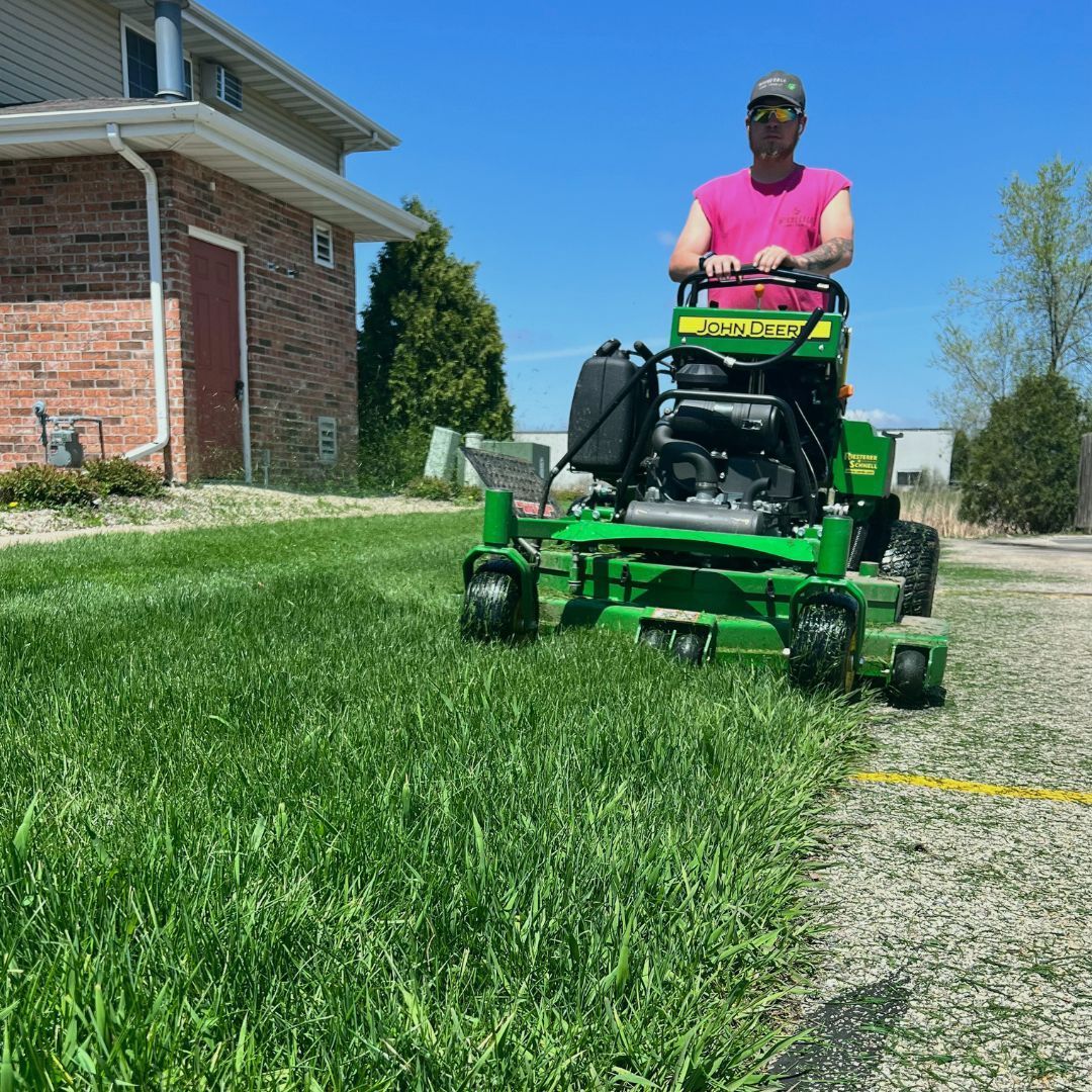 weekly lawn mowing services