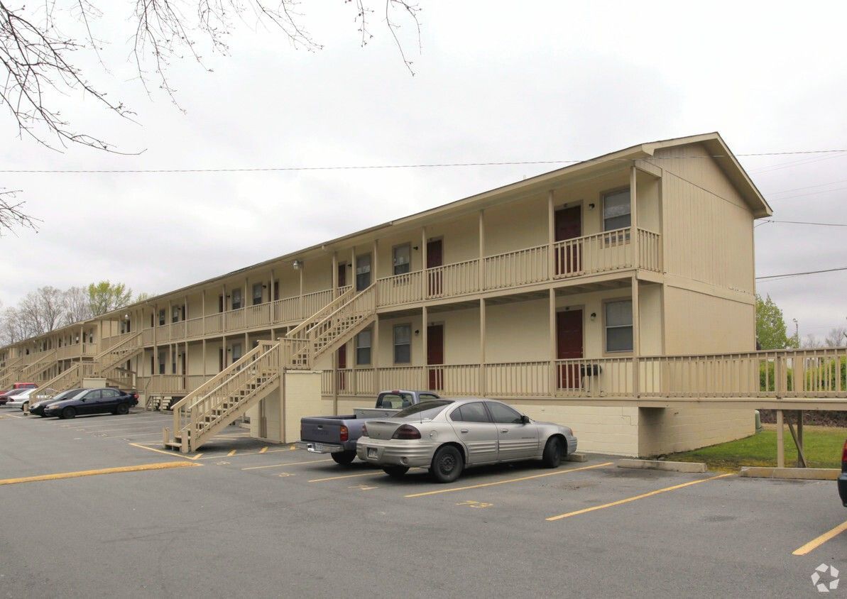 New Brittany Apartments