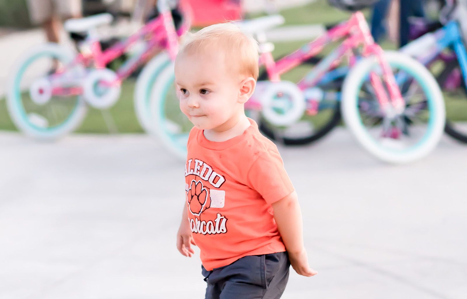 Child Outside | Morningstar Homes