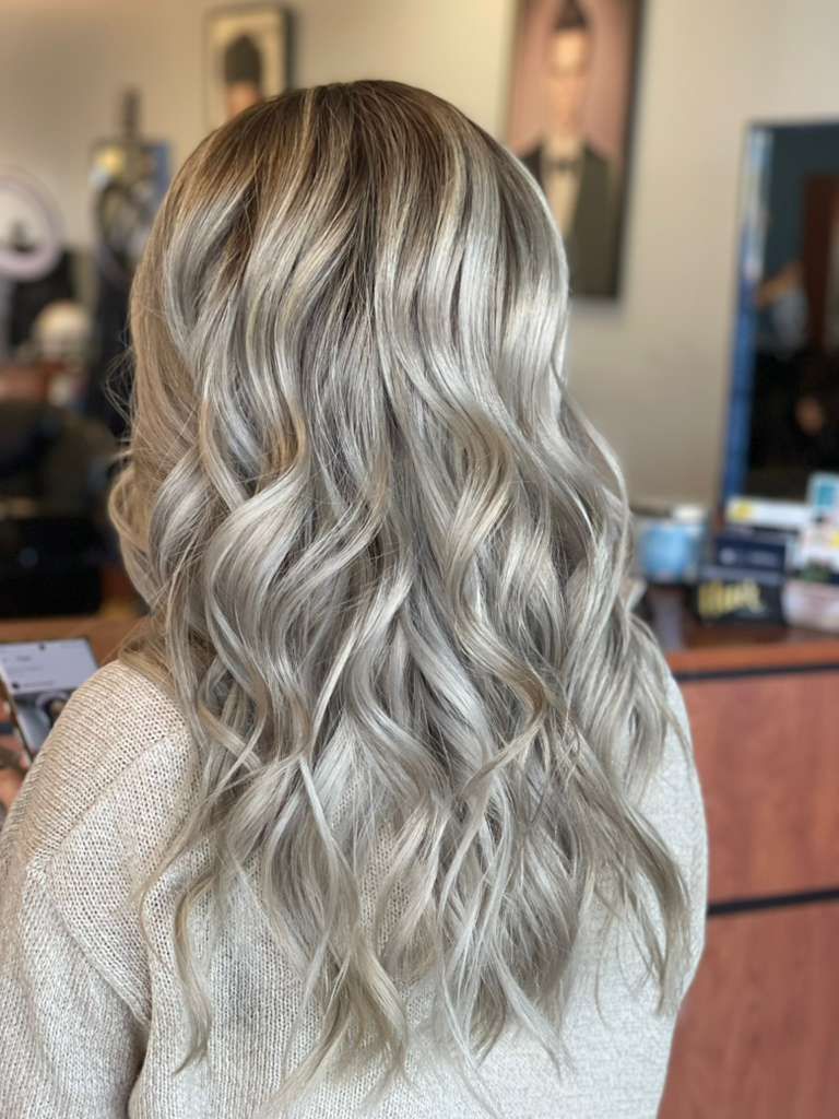 Women’s haircut and style by Anelle