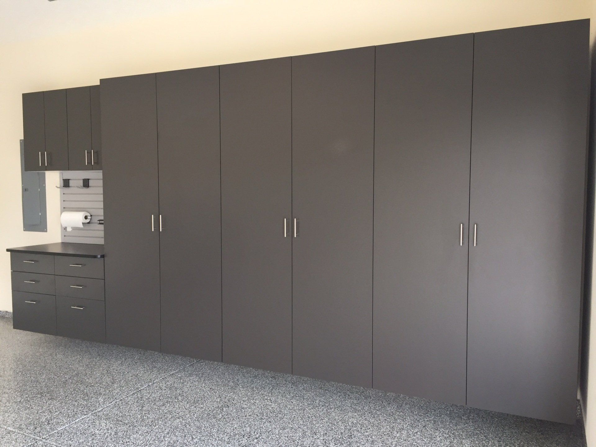 Custom Garage Cabinet System