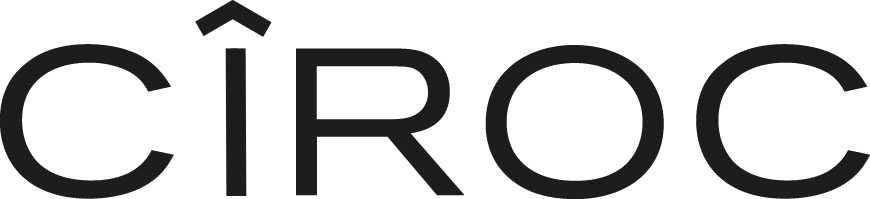 Un primer plano del logotipo de ciroc sobre un fondo blanco.