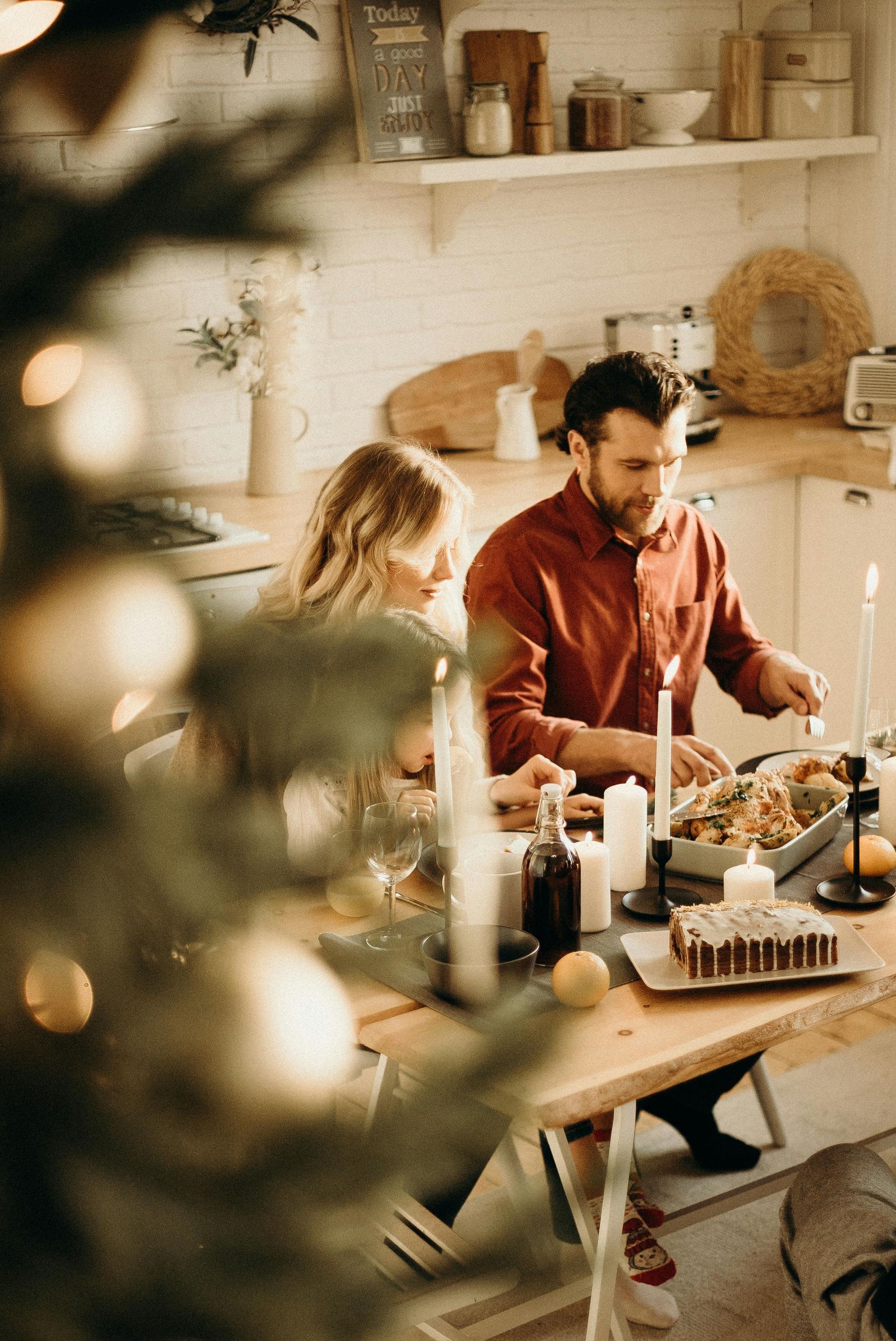 A couple at Thanksgiving dinner